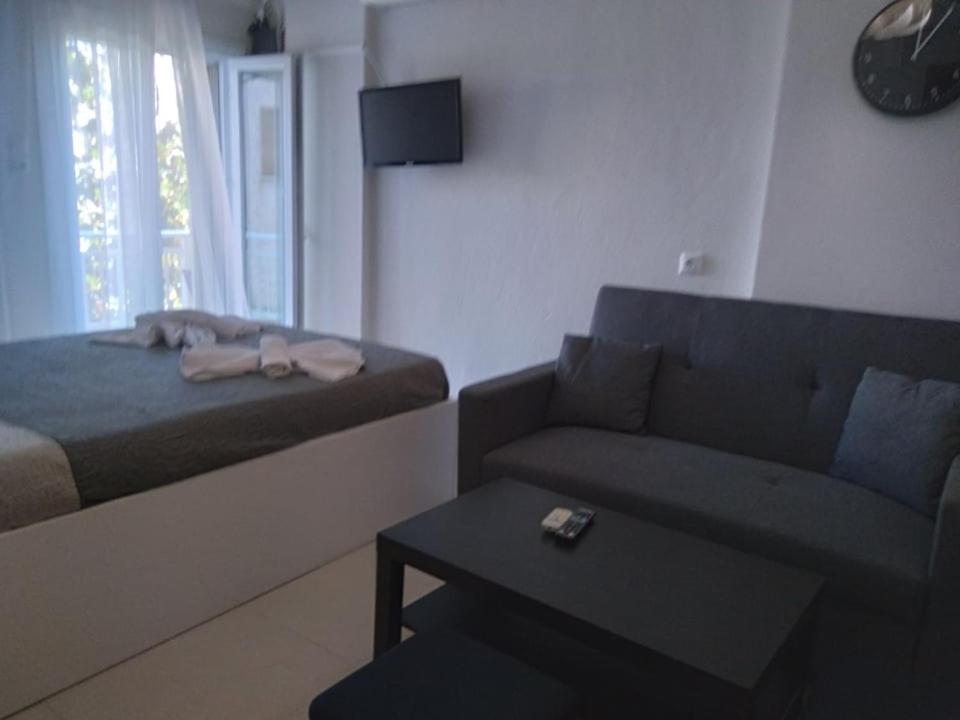 Little Beauty - Happyhostgr - In Platamonas Apartamento Exterior foto