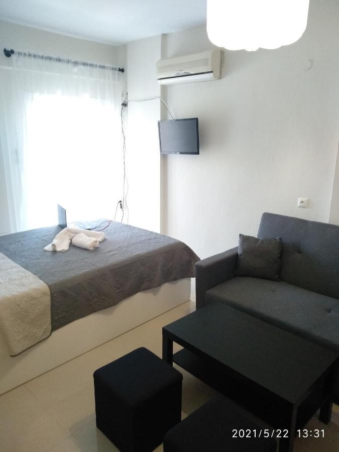 Little Beauty - Happyhostgr - In Platamonas Apartamento Exterior foto