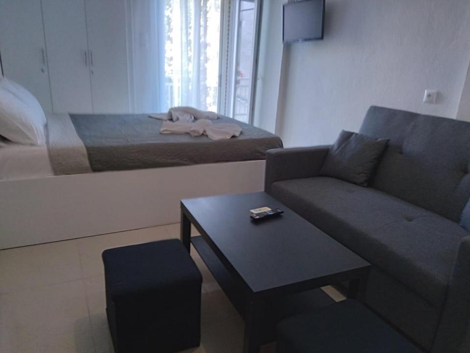 Little Beauty - Happyhostgr - In Platamonas Apartamento Exterior foto